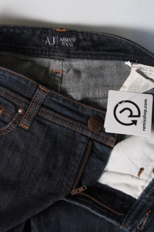 Dámske džínsy  Armani Jeans, Veľkosť M, Farba Čierna, Cena  63,45 €