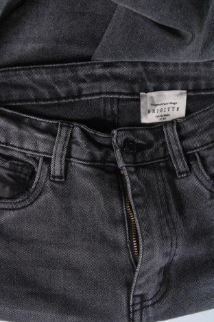 Damen Jeans Brigitte, Größe S, Farbe Grau, Preis € 24,99