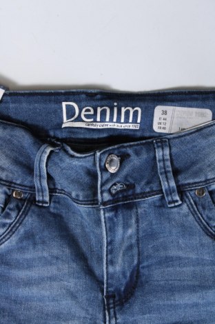 Damskie jeansy Denim 1982, Rozmiar M, Kolor Niebieski, Cena 74,99 zł