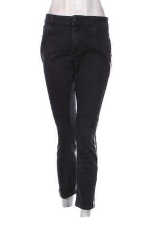 Damen Jeans Dorothee Schumacher, Größe M, Farbe Blau, Preis 25,99 €