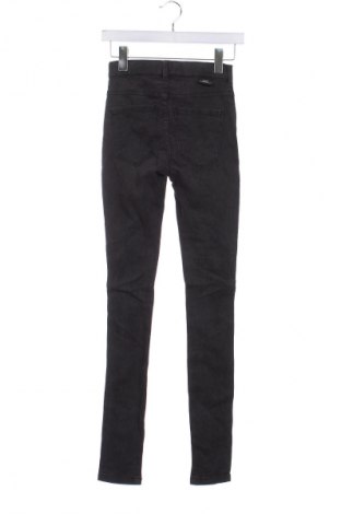 Dámske džínsy  Dr. Denim, Veľkosť XXS, Farba Sivá, Cena  10,95 €