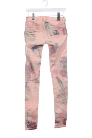 Damskie jeansy Guess, Rozmiar XS, Kolor Różowy, Cena 239,99 zł