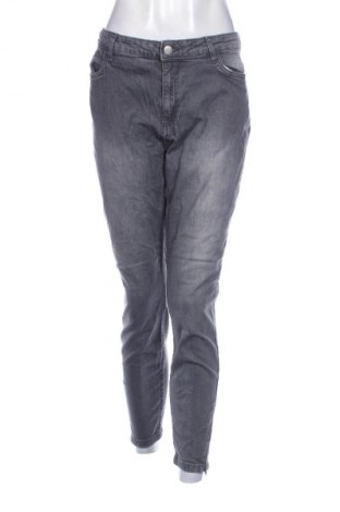 Damen Jeans Janina, Größe XL, Farbe Grau, Preis € 8,99