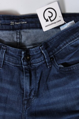 Dámske džínsy  Levi's, Veľkosť XL, Farba Modrá, Cena  42,95 €