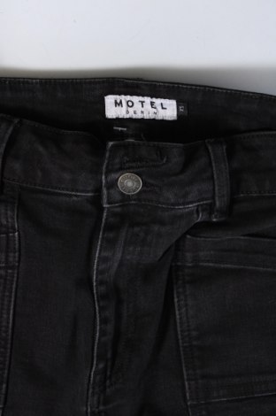 Damen Jeans Motel, Größe XS, Farbe Schwarz, Preis 28,99 €