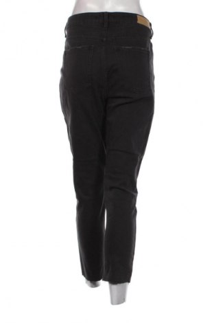 Damen Jeans ONLY Carmakoma, Größe M, Farbe Schwarz, Preis 23,99 €