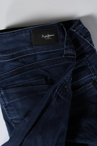 Γυναικείο Τζίν Pepe Jeans, Μέγεθος M, Χρώμα Μπλέ, Τιμή 38,36 €