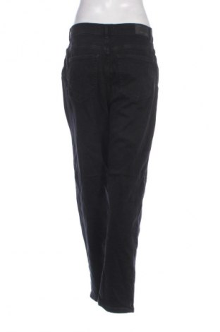 Blugi de femei Perfect Jeans By Gina Tricot, Mărime M, Culoare Negru, Preț 43,99 Lei