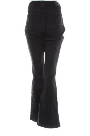 Damen Jeans Perfect Jeans By Gina Tricot, Größe M, Farbe Schwarz, Preis 23,99 €