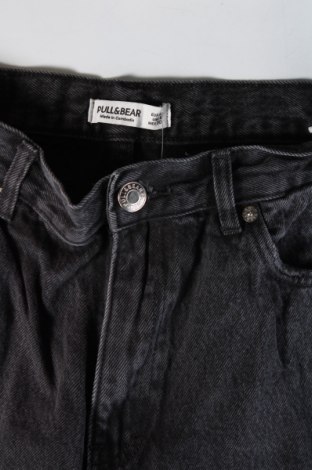 Blugi de femei Pull&Bear, Mărime M, Culoare Negru, Preț 95,99 Lei