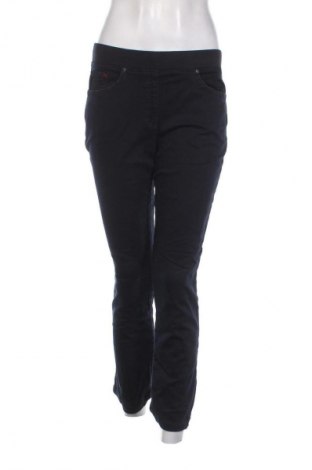 Damen Jeans Raphaela By Brax, Größe M, Farbe Blau, Preis € 11,99