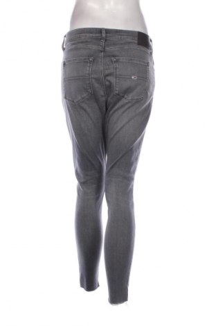 Damen Jeans Tommy Jeans, Größe L, Farbe Grau, Preis 44,99 €