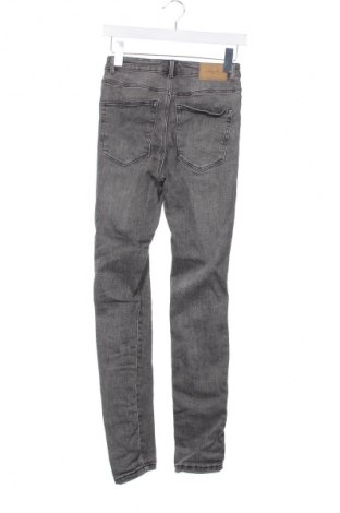 Damen Jeans Vero Moda, Größe XXS, Farbe Grau, Preis € 11,99