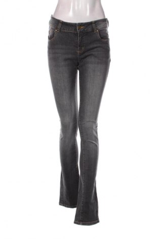 Damskie jeansy Vero Moda, Rozmiar L, Kolor Szary, Cena 108,99 zł