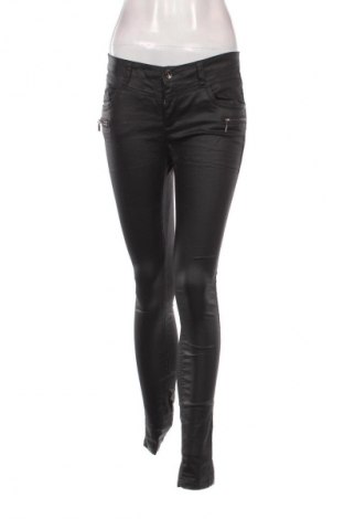 Damen Jeans Yessica, Größe S, Farbe Schwarz, Preis 20,49 €