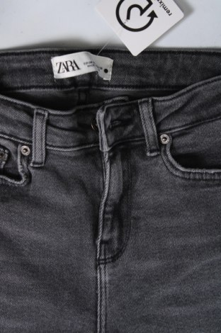 Damskie jeansy Zara, Rozmiar XS, Kolor Szary, Cena 34,99 zł