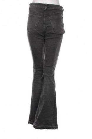 Damen Jeans Zara, Größe M, Farbe Grau, Preis 18,99 €