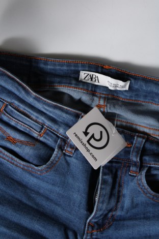 Damskie jeansy Zara, Rozmiar S, Kolor Niebieski, Cena 37,99 zł