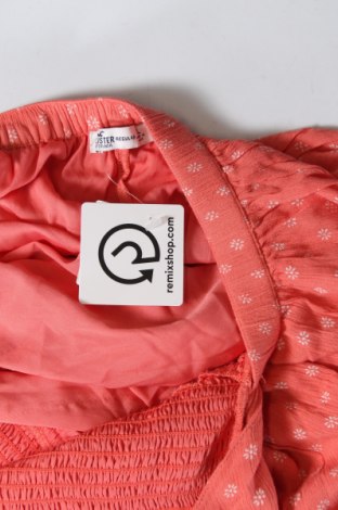 Kurzer Damenoverall Hollister, Größe XL, Farbe Rosa, Preis 55,24 €