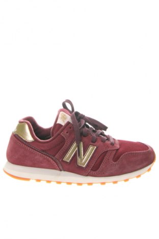 Obuwie damskie New Balance, Rozmiar 37, Kolor Czerwony, Cena 204,60 zł