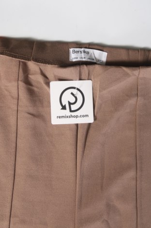 Damenhose Bershka, Größe M, Farbe Braun, Preis 20,49 €