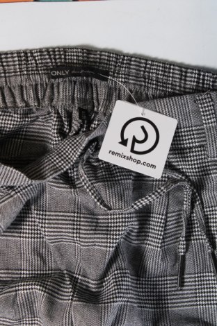 Damenhose ONLY, Größe M, Farbe Mehrfarbig, Preis € 18,99