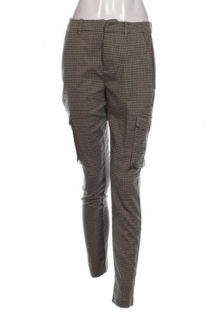 Pantaloni de femei Q/S by S.Oliver, Mărime M, Culoare Multicolor, Preț 104,31 Lei