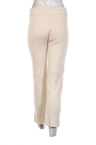 Damenhose Stradivarius, Größe S, Farbe Beige, Preis 20,49 €