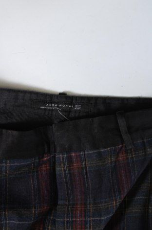 Pantaloni de femei Zara, Mărime XS, Culoare Multicolor, Preț 20,99 Lei