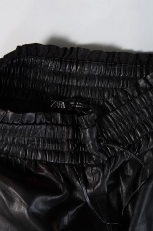 Pantaloni de femei Zara, Mărime S, Culoare Negru, Preț 88,99 Lei