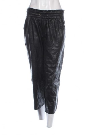 Pantaloni de femei Zara, Mărime S, Culoare Negru, Preț 88,99 Lei