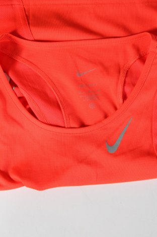 Дамски спортен топ Nike, Размер M, Цвят Червен, Цена 34,00 лв.