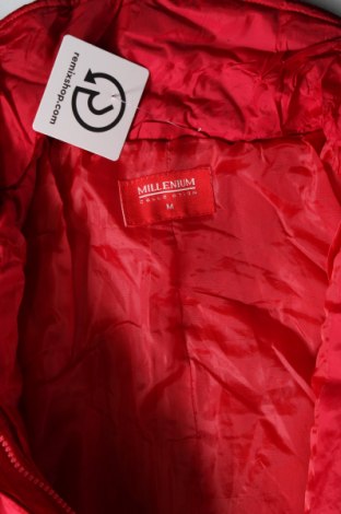 Damenjacke Millenium, Größe M, Farbe Rot, Preis € 22,99