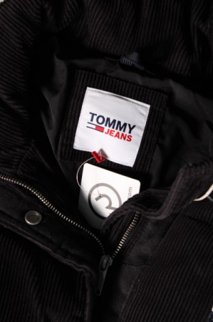 Γυναικείο μπουφάν Tommy Jeans, Μέγεθος S, Χρώμα Μαύρο, Τιμή 80,31 €