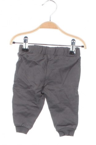 Kinder Sporthose C&A, Größe 3-6m/ 62-68 cm, Farbe Grau, Preis 7,67 €