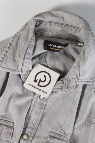 Cămașă de bărbați Jack & Jones, Mărime S, Culoare Gri, Preț 111,99 Lei