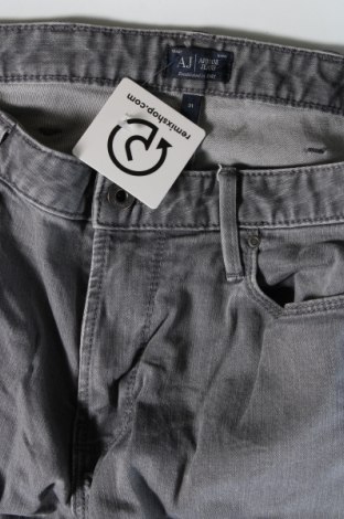 Męskie jeansy Armani Jeans, Rozmiar M, Kolor Szary, Cena 238,20 zł