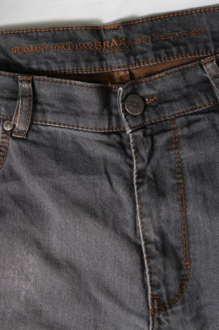 Herren Jeans Brax, Größe L, Farbe Grau, Preis € 52,49