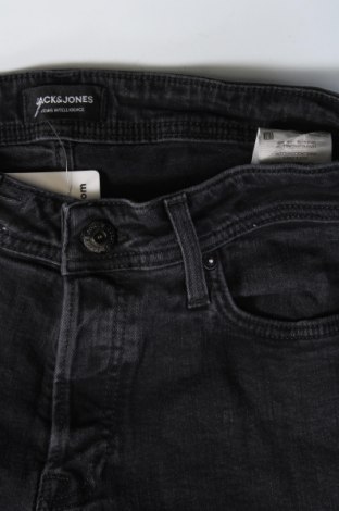 Blugi de bărbați Jack & Jones, Mărime M, Culoare Negru, Preț 157,99 Lei