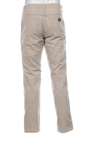 Herren Cordhose Wrangler, Größe M, Farbe Beige, Preis 94,27 €