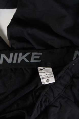 Pánské tepláky  Nike, Velikost M, Barva Černá, Cena  769,00 Kč