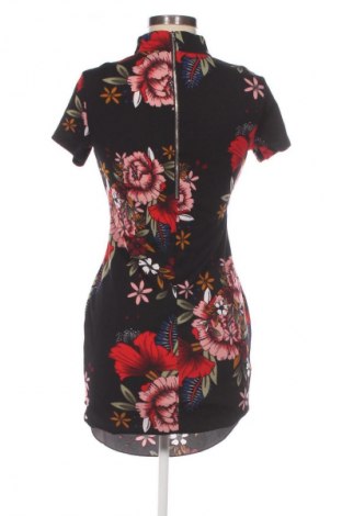 Rochie, Mărime M, Culoare Multicolor, Preț 95,99 Lei