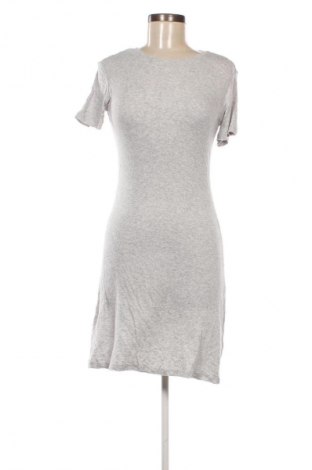 Kleid Alcott, Größe L, Farbe Grau, Preis 6,99 €