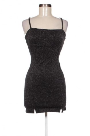 Kleid Bershka, Größe XS, Farbe Schwarz, Preis 20,49 €