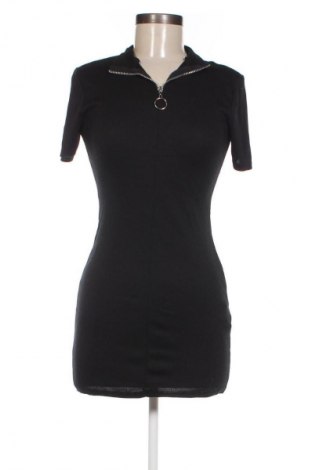 Kleid Boohoo, Größe M, Farbe Schwarz, Preis 32,49 €