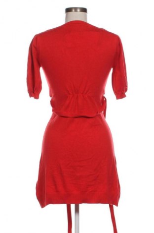 Kleid Dorothy Perkins, Größe M, Farbe Rot, Preis 31,82 €