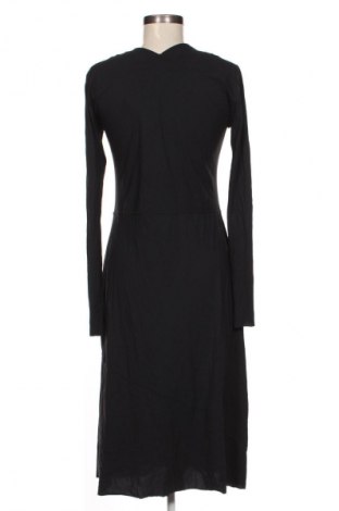 Kleid Filippa K, Größe L, Farbe Schwarz, Preis 135,99 €