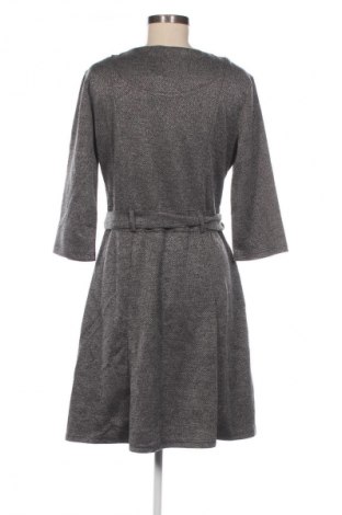 Kleid Free Quent, Größe L, Farbe Grau, Preis 6,99 €