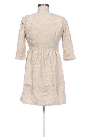 Kleid Glamorous, Größe S, Farbe Beige, Preis 33,99 €