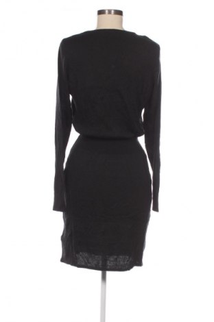 Rochie H&M, Mărime S, Culoare Negru, Preț 95,99 Lei